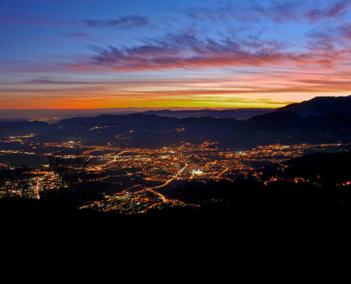 Schio vista dall'altro di notte - Agriturismo il Maggiociondolo in provincia di Vicenza